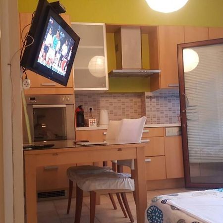 Ferienwohnung Quite House With Garden And Barbecue Athen Exterior foto