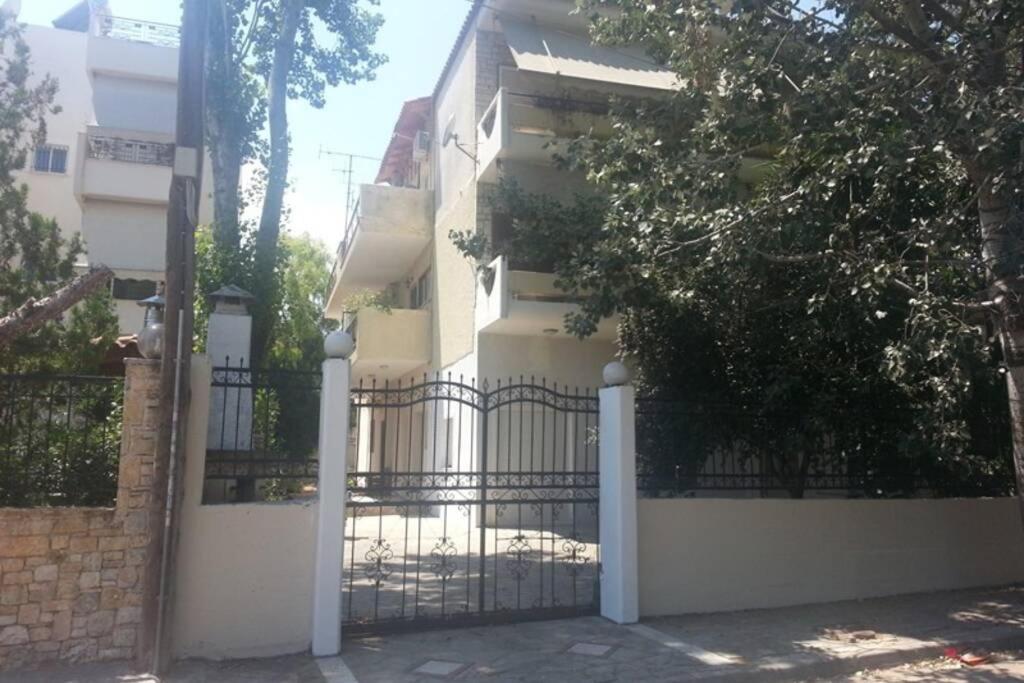 Ferienwohnung Quite House With Garden And Barbecue Athen Exterior foto